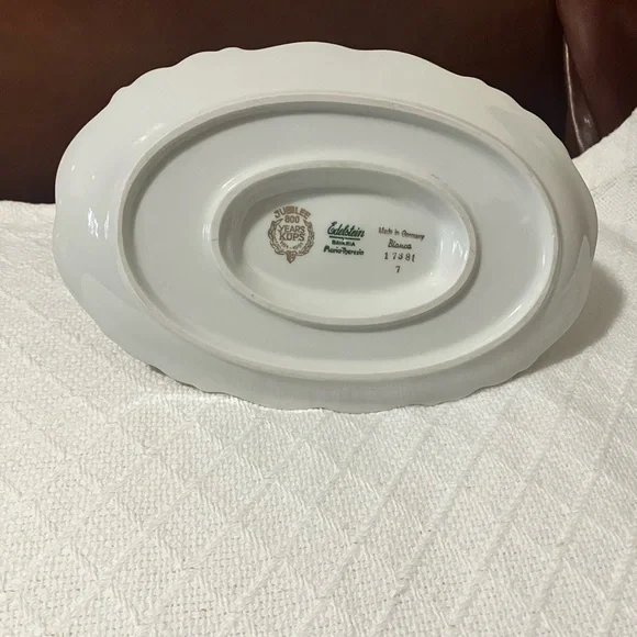 Vintage Edelstein Bavarian Maria Theresia Bianca Pattern 80 yr Anvsry Gravy Bowl - Picture 14 of 14